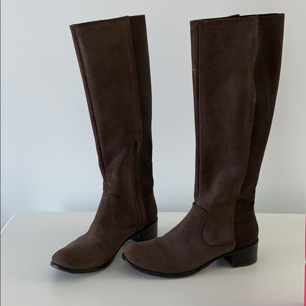 Brown suede calf boots